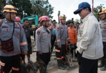 Prabowo Minta Semua Lembaga Kerja Siang-Malam Tangani Bencana