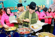 Wali Kota Batam dan Kapolda Kepri Sajikan Hidangan Berbuka di Sembulang