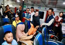 Dini Hari Tinjau Terminal Sekupang, Amsakar–Li Claudia Pastikan Layanan Mudik Lebaran Berjalan Baik