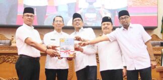 Paripurna DPRD Batam Bentuk Pansus LKPj 2025, Ahmad Surya dan Djoko Mulyono Ditunjuk Pimpin