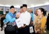 Pemko Batam Bekali Jemaah Calon Haji dengan Logistik, Amsakar–Li Claudia Titip Doa untuk Daerah