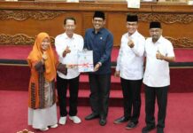 Paripurna DPRD Batam Bahas Tiga Agenda, Revisi Perda Persampahan Diajukan Lewat Mekanisme Kumulatif Terbuka