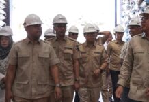 Tinjau Gudang Bulog Batam, Wagub Kepri dan DPR RI Pastikan Stok Beras Aman hingga Enam Bulan