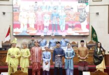 Perda LAM Kota Batam Disahkan, Busana Adat Melayu Tampil Memukau di Sidang Paripurna