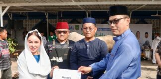 Li Claudia Serahkan Hewan Kurban Presiden Prabowo, Ajak Masyarakat Perkuat Semangat Berbagi