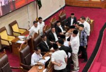 Seluruh Fraksi DPRD Batam Sepakat Lanjutkan Pembahasan Ranperda Persampahan dalam Rapat Paripurna