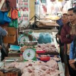Jelang Iduladha, Sekda Kepri Pantau Stabilitas Harga Bahan Pokok di Pasar Bintan Center