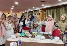 Diskum Batam Tingkatkan Keterampilan UMKM Produksi Suvenir