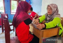Pemkab Natuna Hadirkan Cek Kesehatan Gratis untuk Warga Desa Selaut