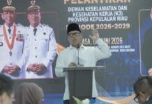 Wagub Nyanyang: Perkembangan Industri Harus Diimbangi Perlindungan Tenaga Kerja yang Kuat