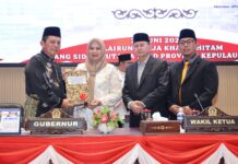 Gubernur Ansar Sampaikan Ranperda Pertanggungjawaban APBD 2025, Tegaskan Transparansi