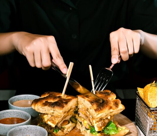 Grand Mercure Batam Centre Hadirkan Sensasi Kuliner Homemade Premium dan Hangout Elegan