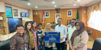 Amsakar Serahkan Santunan JKK Taspen untuk Keluarga ASN Batam yang Gugur Saat Bertugas