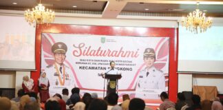 Amsakar Buka Dialog dengan Tokoh Masyarakat, Bahas Pendidikan hingga Kemudahan UWT
