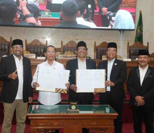 DPRD Batam Sahkan Ranperda Pertanggungjawaban APBD 2025 dalam Rapat Paripurna