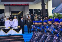 Hadiri peringatan hari bhayangkara ke-80 di mapolda kepri, gubernur ansar: peran polisi vital dalam menjaga keamanan dan kondusifitas investasi