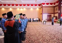 79 PNS dan 105 Pejabat Fungsional Pemprov Kepri Dilantik