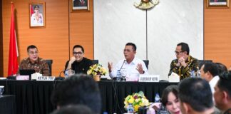 Ansar Pastikan Program Nasional di Kepri Berjalan Optimal Saat Terima Kunjungan DPR RI