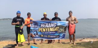 Komunitas ROW Kepri Jajaki Laut Tanjungpinang-Pulau Penyengat, Berenang 3 KM Pulang-Pergi