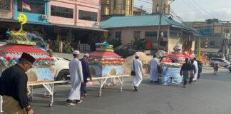 Urgensi Menjaga Nyala Tradisi Pawai Seribu Bunga Telur Serasan
