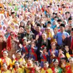 Program Prioritas Amsakar–Li Claudia, 52.835 Siswa Baru Terima Seragam Gratis