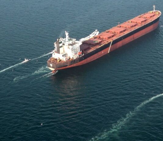 Trump Klaim AS Segera Jadikan Selat Hormuz Wilayah AS, Iran Membantah