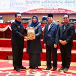Gubernur Ansar Serahkan Rancangan Perubahan KUA-PPAS 2026, Pendapatan Kepri Diproyeksi Naik Rp24,07 Miliar