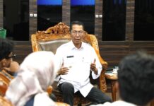 Amsakar Buka Dialog dengan Mahasiswa, Bahas Pembangunan dan Tata Kelola Batam