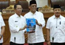 DPRD Batam Gelar Paripurna, Amsakar Sampaikan RAPBD 2027 Rp4,86 Triliun