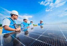 PLN Percepat Transisi Energi melalui Pengembangan PLTS 100 GWp