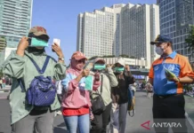 Pramono Imbau Warga Terapkan 5M Hadapi Paparan Abu Vulkanik Anak Krakatau