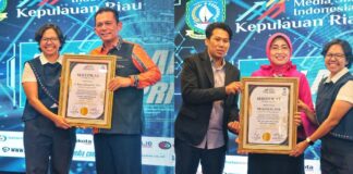 Dukung Ekosistem Media Siber, Gubernur Ansar dan Sekda Misni Terima Penghargaan AMSI Kepri
