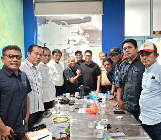 Perkuat Sinergitas, Kadiskominfo Kepri Silaturahmi ke Graha PWI Kepri