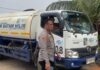 Polsek Nongsa Kawal Distribusi Air Bersih untuk Warga Kavling Bakau Serip