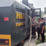 Polda Kepri Gerak Cepat Bantu Atasi Gangguan Air Bersih Warga Sambau