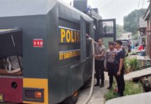 Polda Kepri Gerak Cepat Bantu Atasi Gangguan Air Bersih Warga Sambau