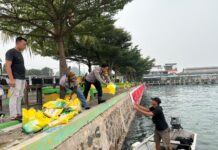 230 Kilogram Beras SPHP Ludes Terjual dalam Gerakan Pangan Murah Polsek Belakang Padang