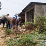 Polsek Nongsa Bersama Masyarakat Gotong Royong Bersihkan Lingkungan dalam Program Quick Wins Kapolri