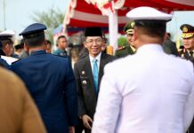 Amsakar Hadiri HUT ke-81 TNI, Dorong Sinergi Jaga Keamanan dan Percepat Pembangunan