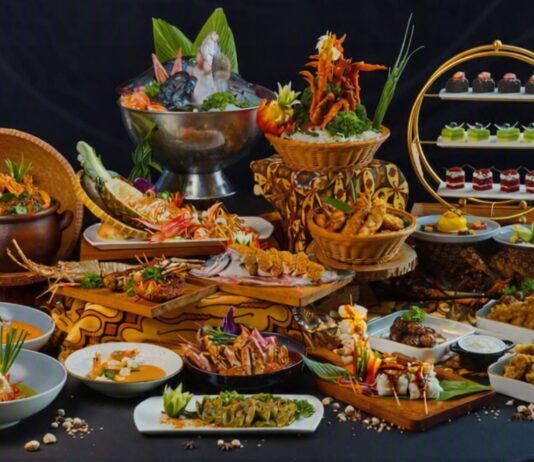 Oakwood Grand Batam Hadirkan Buffet Premium dengan Lobster dan Ragam Hidangan Laut Nusantara