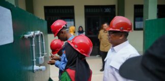 Wagub Nyanyang Ajak Siswa SMKN 11 Batam Bijak Bermedia Digital dan Kembangkan Potensi Diri