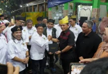 PWI Kepri Hadiahi Gubernur Ansar Tanjak Dendam Tak Sudah, Perkuat Promosi Budaya Melayu